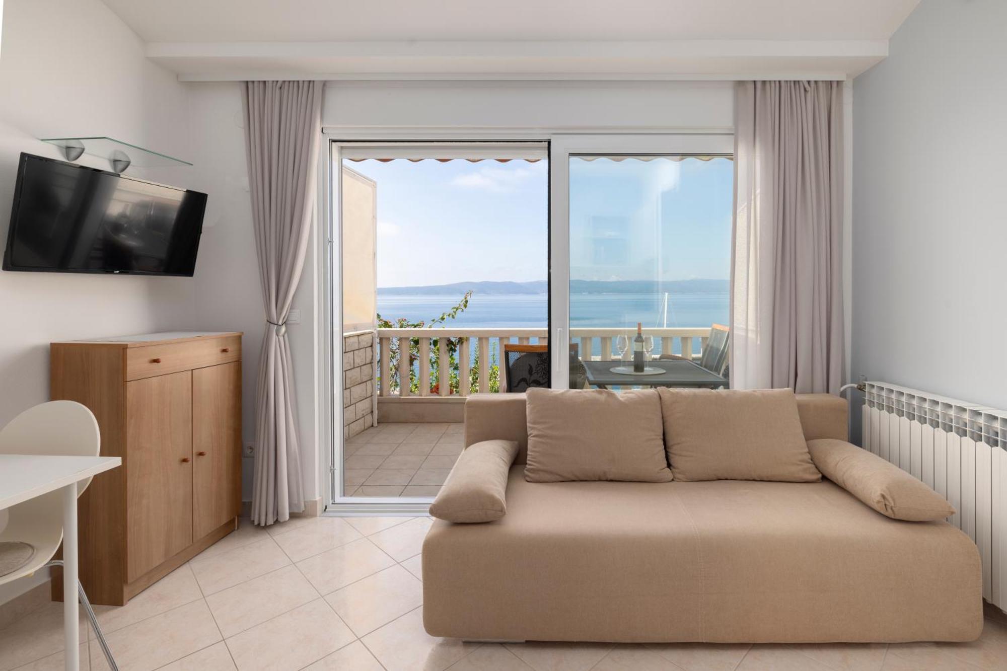 Apartmans Lale Brela Esterno foto