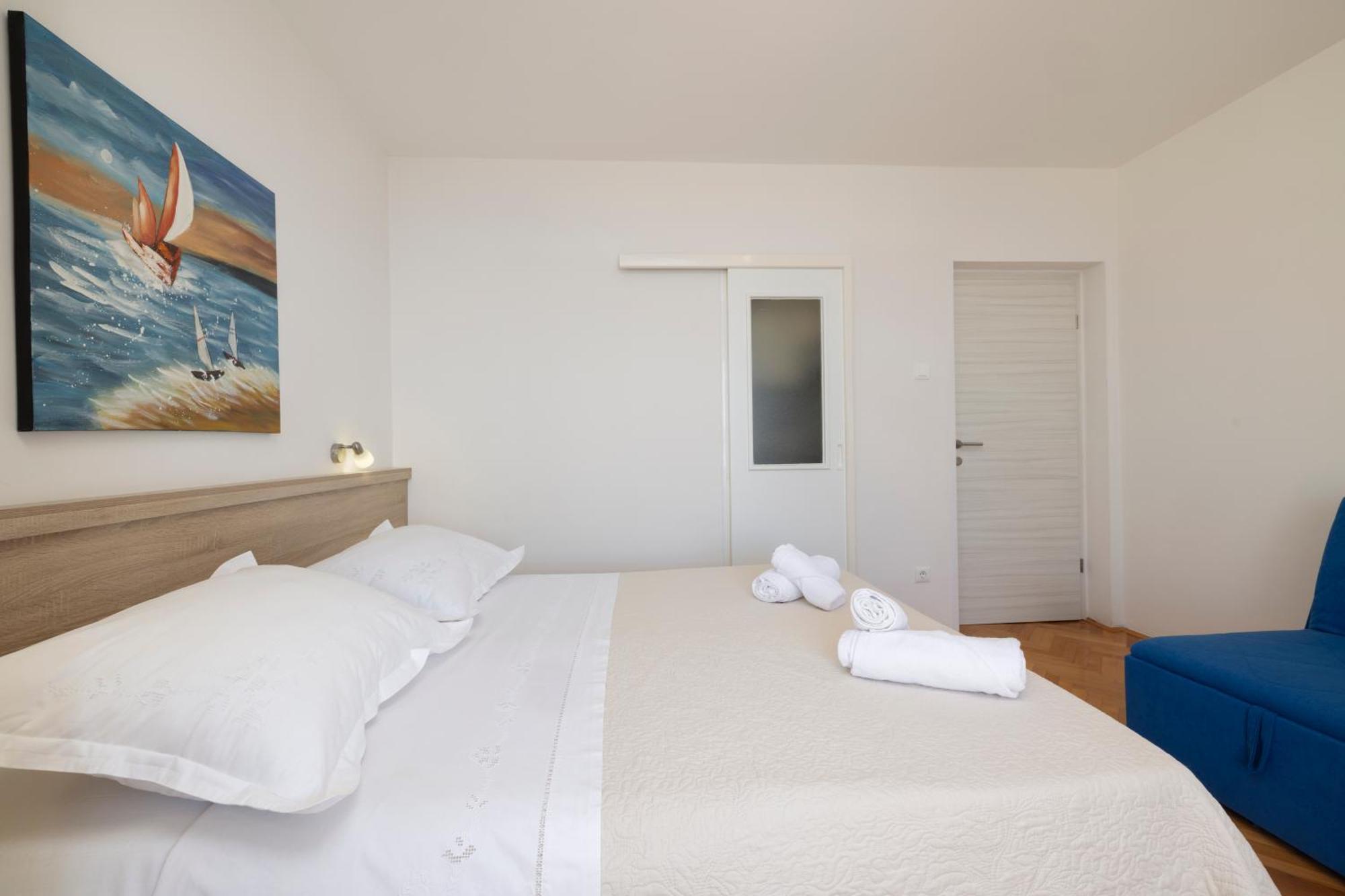 Apartmans Lale Brela Esterno foto