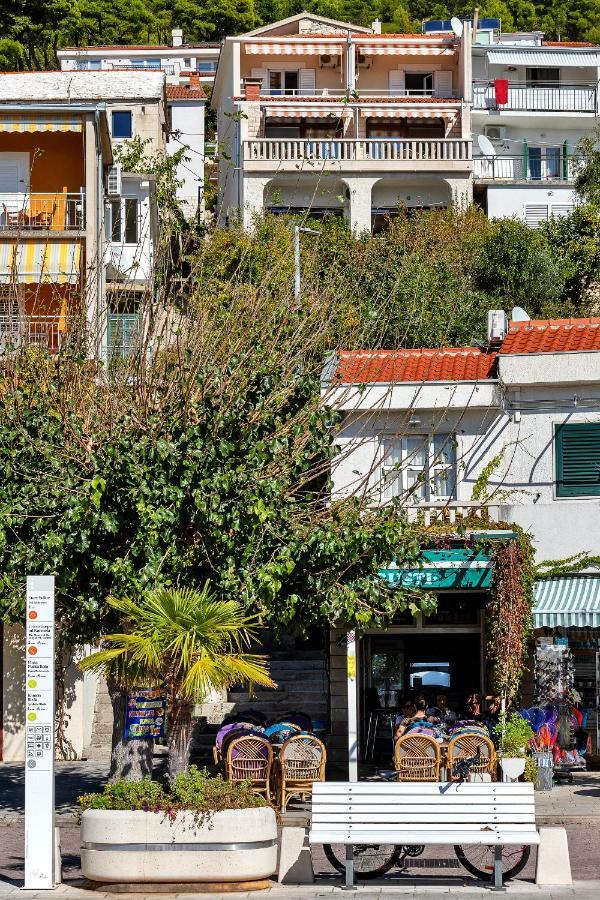 Apartmans Lale Brela Esterno foto
